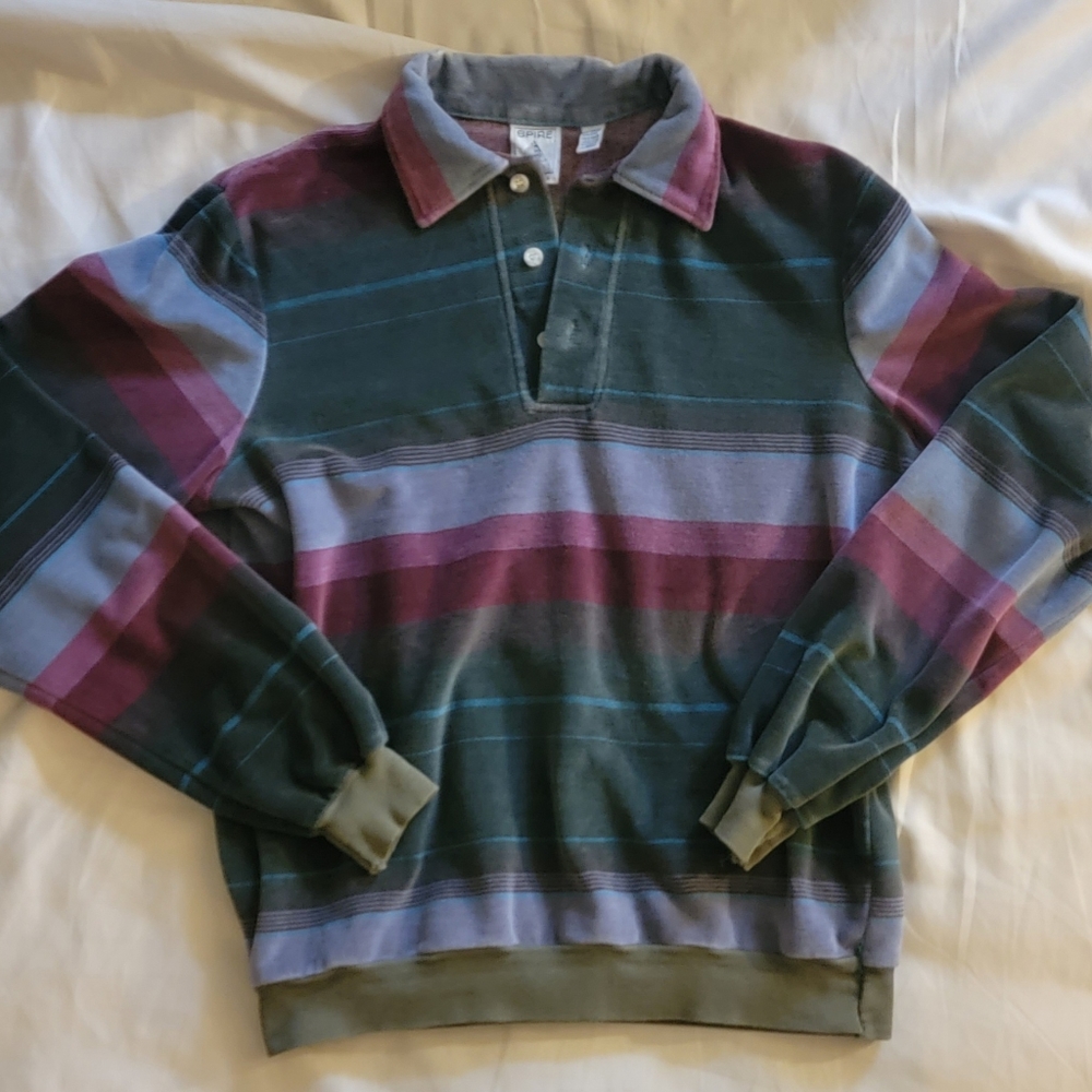 SOLD- Vintage Spire Collard Long Sleeve Medium
